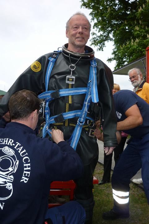 Beim Antauchen 2010 - die Feuerwehrtaucher waren dabei...