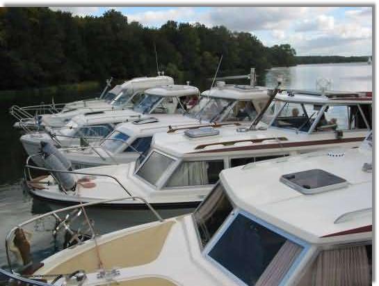 Boote im Paket
